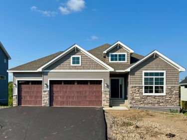 916 Kepler Avenue NE, Hanover, MN 55341