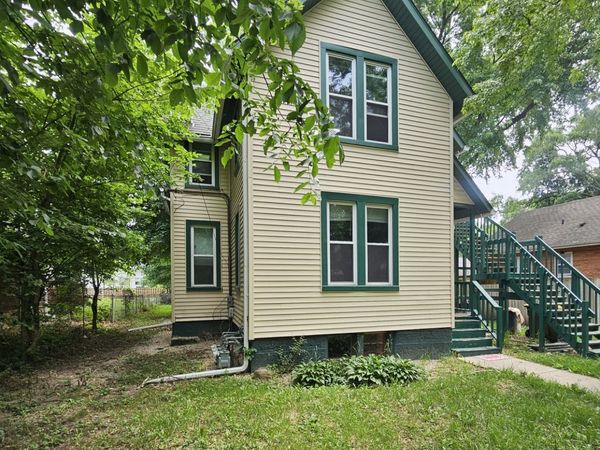 2217 LATHAM Street , Rockford, IL 61103