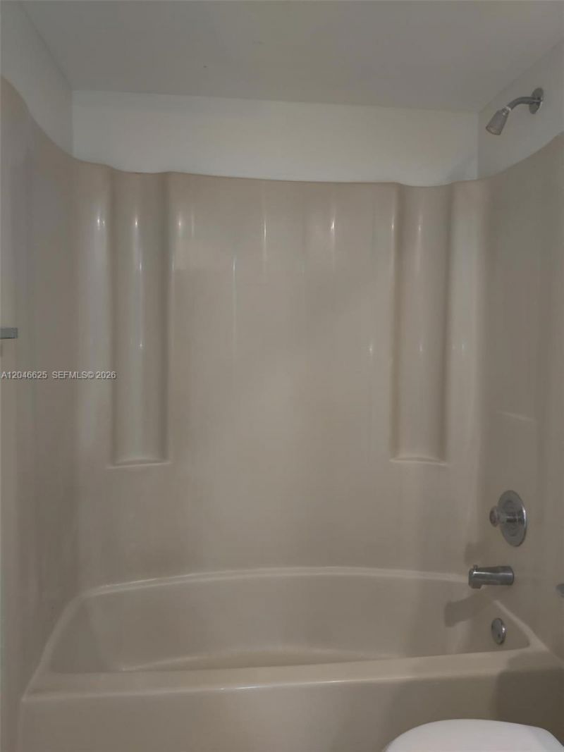 300 E Club Cir, Unit 108, Boca Raton, FL 33487 Photo