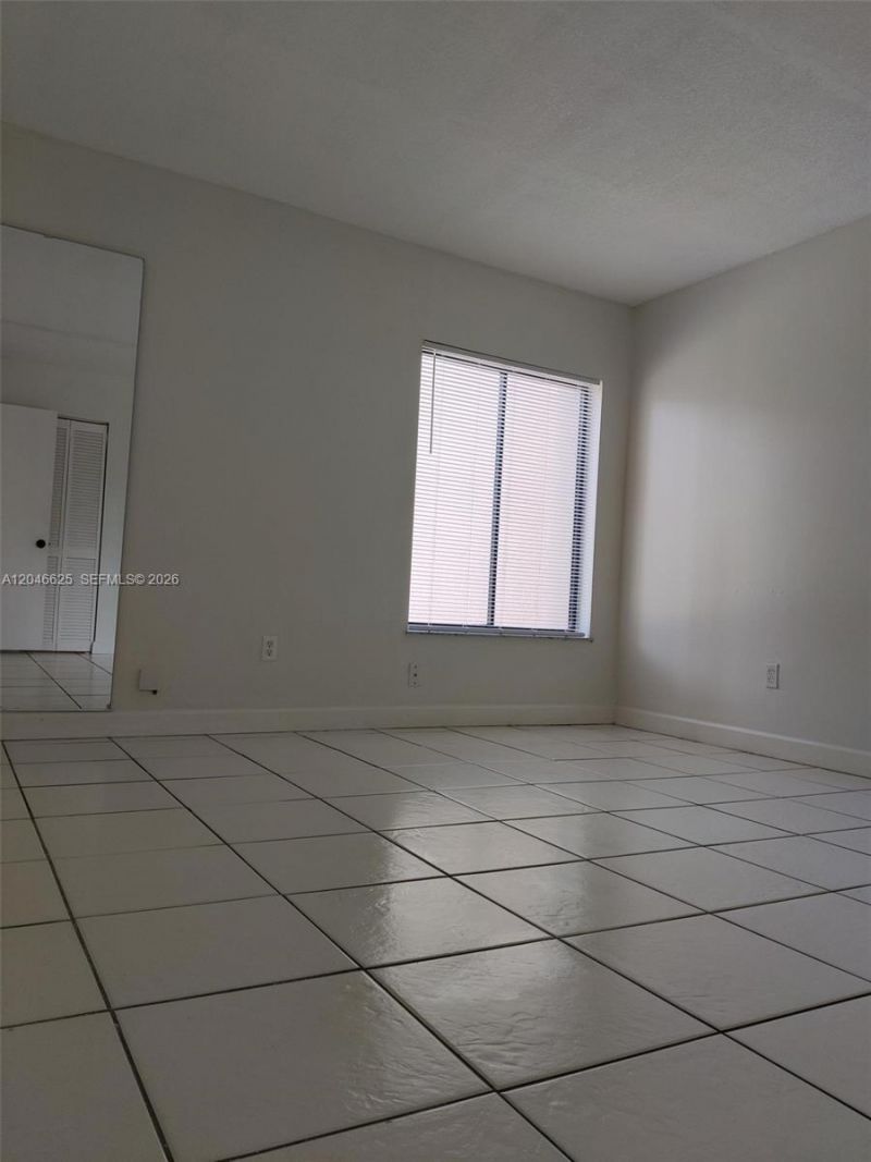 300 E Club Cir, Unit 108, Boca Raton, FL 33487 Photo
