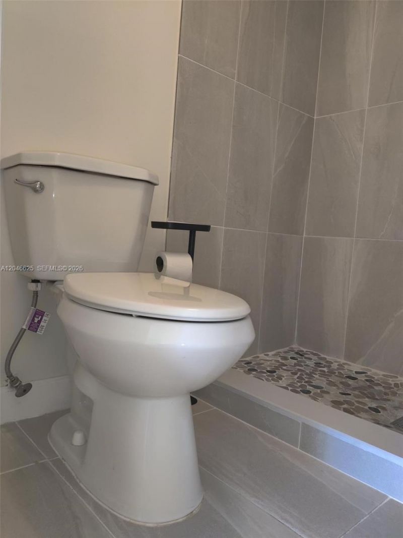 300 E Club Cir, Unit 108, Boca Raton, FL 33487 Photo