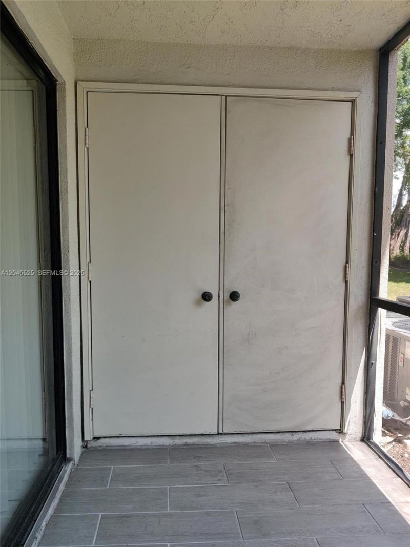 300 E Club Cir, Unit 108, Boca Raton, FL 33487 Photo