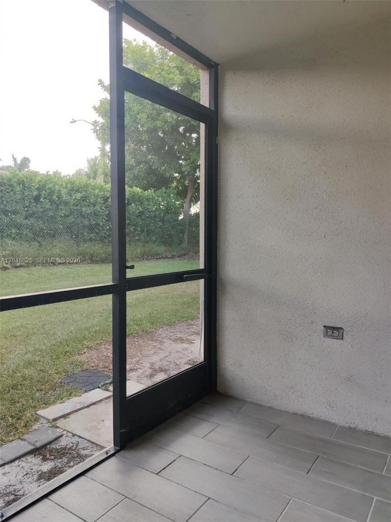 300 E Club Cir, Unit 108, Boca Raton, FL 33487 Photo