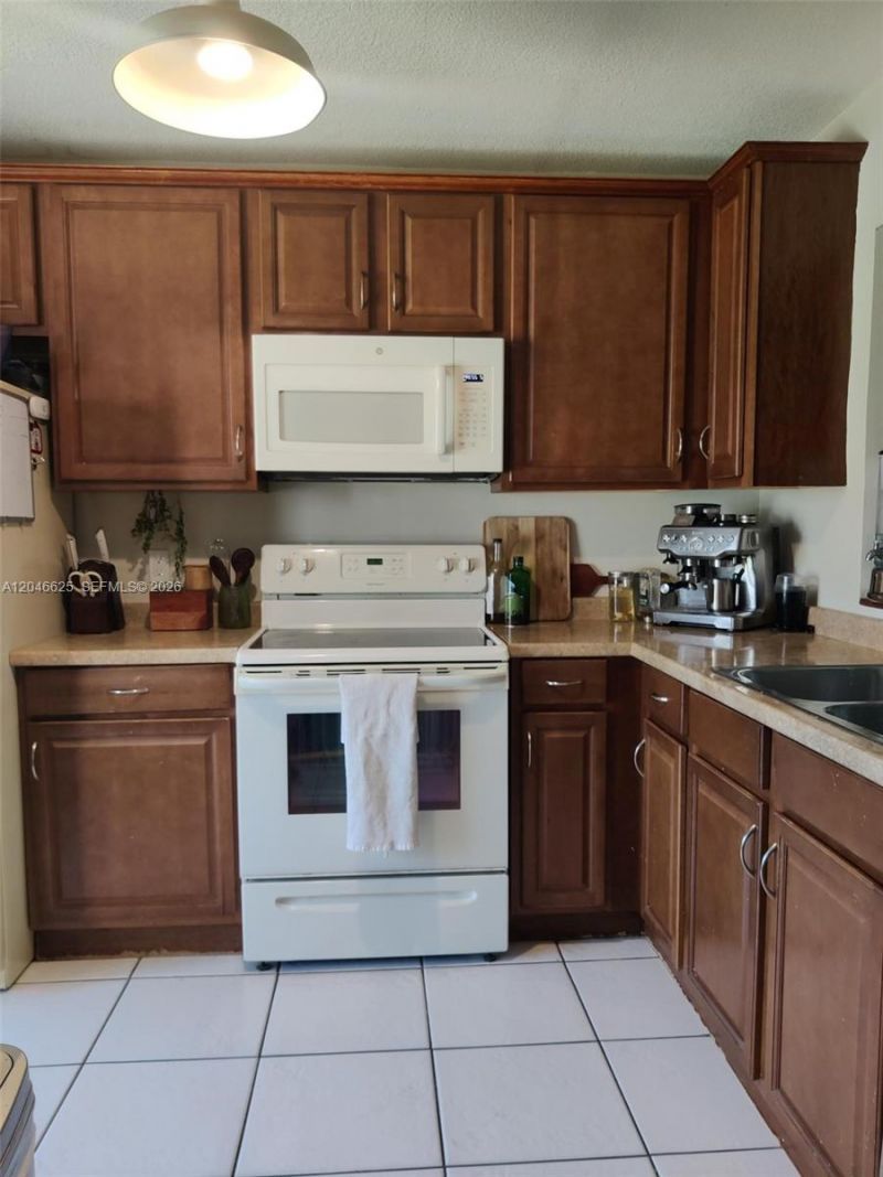 300 E Club Cir , Unit 108, Boca Raton, FL 33487 Photo