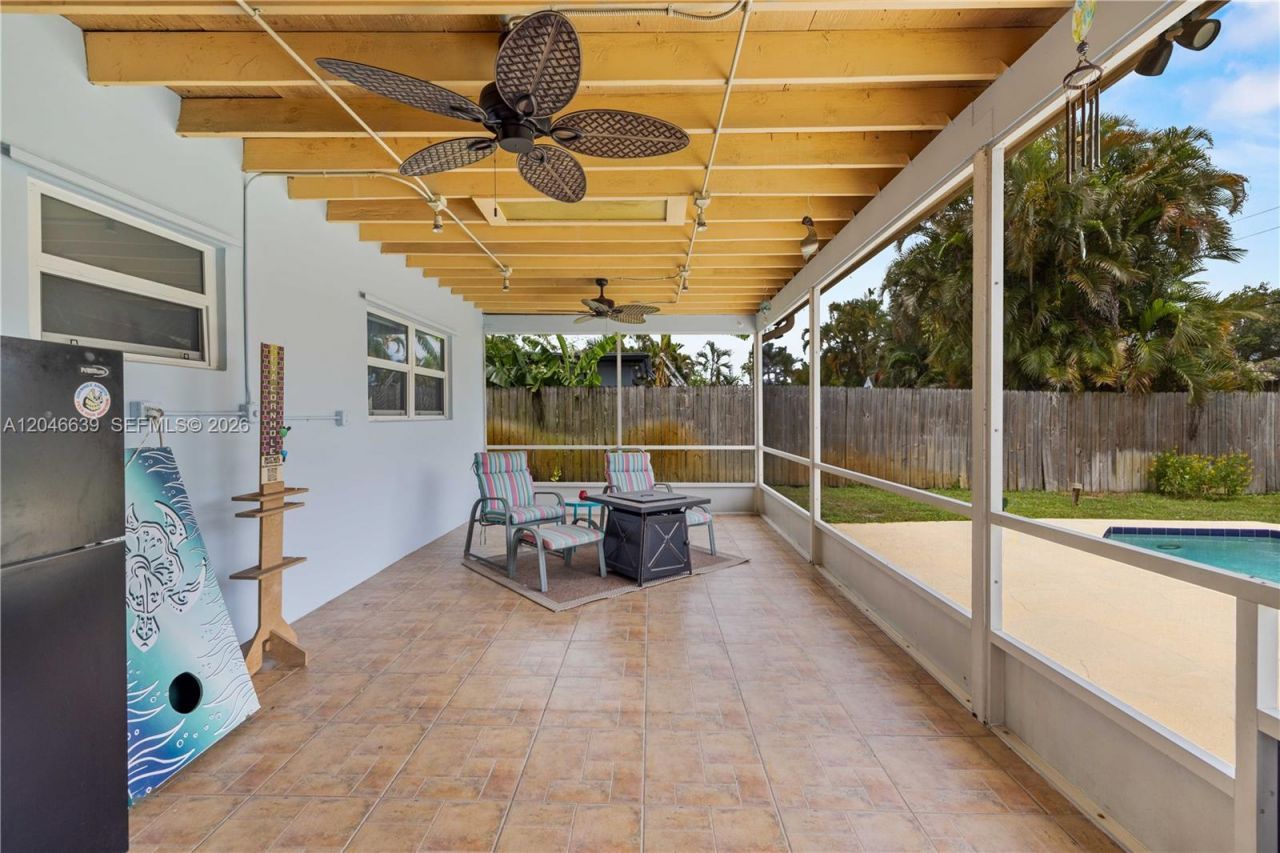 6870 Pershing St, Hollywood, FL 33024 Photo