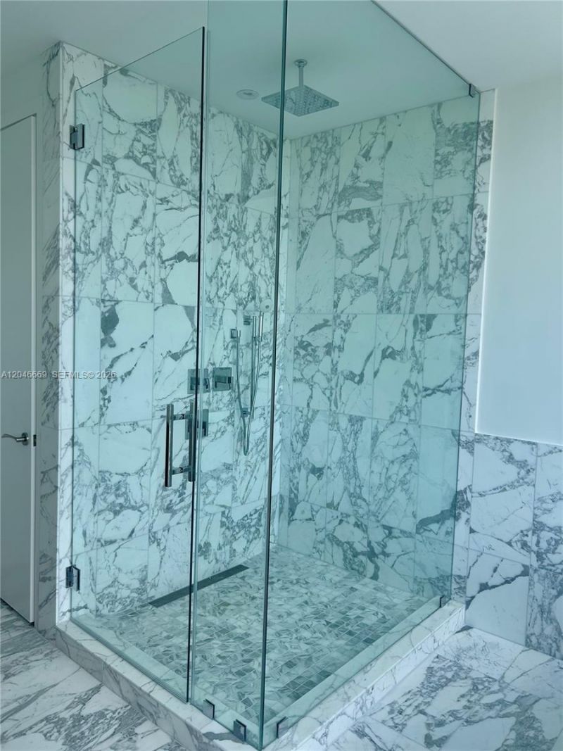 175 SE 25th Road, Unit 2804, Miami, FL 33129 Photo
