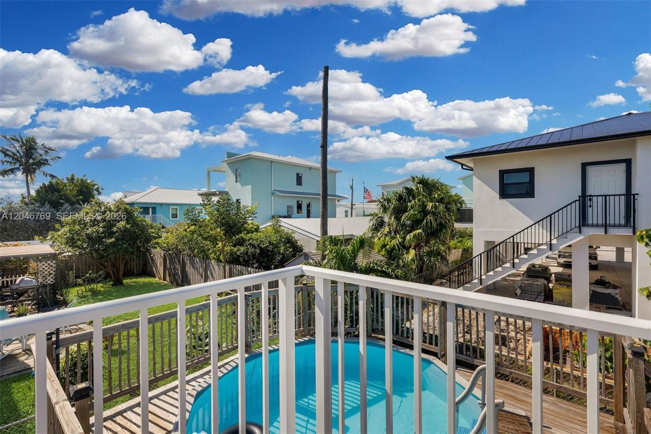 925 83rd Street Ocean , Marathon, FL 33050 Photo