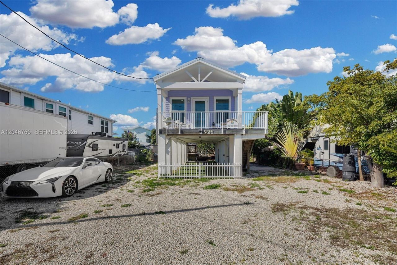 925 83rd Street Ocean , Marathon, FL 33050 Photo