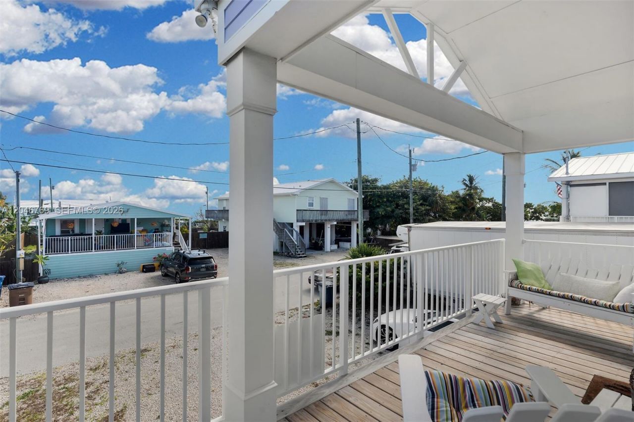 925 83rd Street Ocean , Marathon, FL 33050 Photo