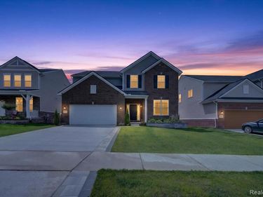 20983 Calabrese Drive, Lyon Twp, MI 48178