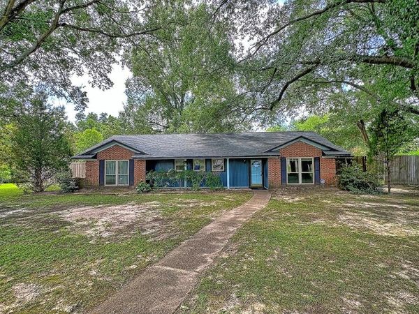137 Penny Lane , Athens, TX 75751