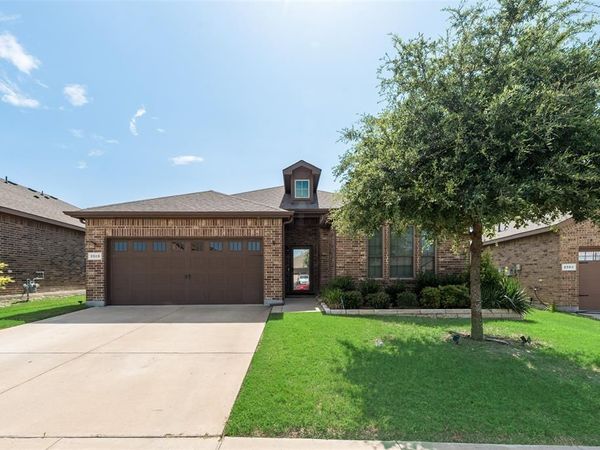 2505 Lavender Lane, Glenn Heights, TX 75154