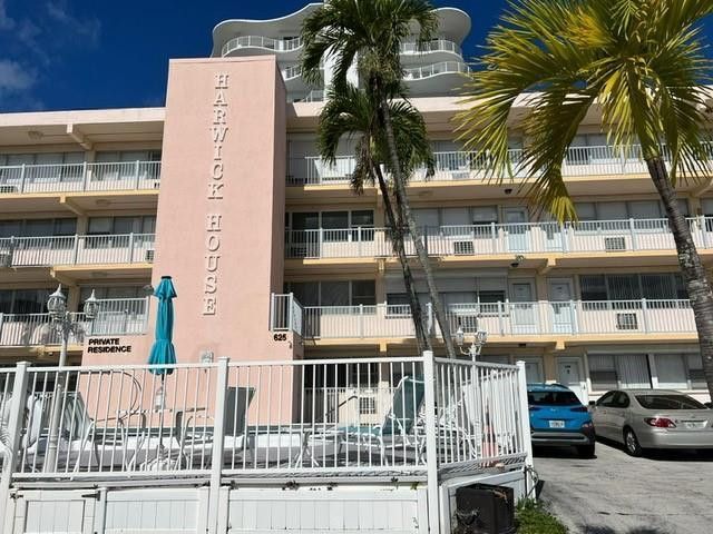 625 Antioch Avenue, Unit 107, Fort Lauderdale, FL 33304 Photo