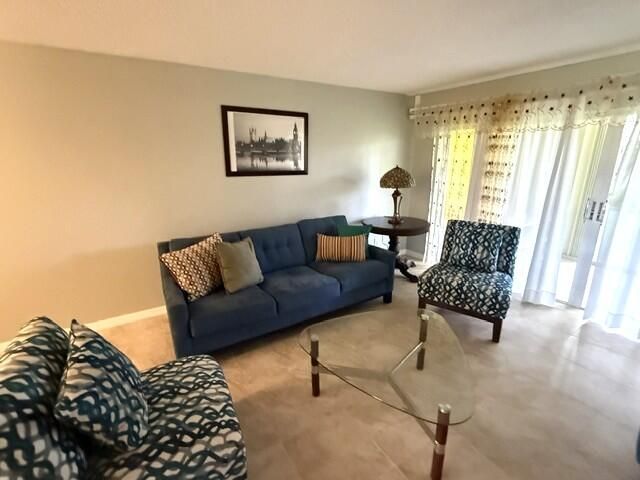 10040 Meridian Way N, Unit 103, Palm Beach Gardens, FL 33410 Photo