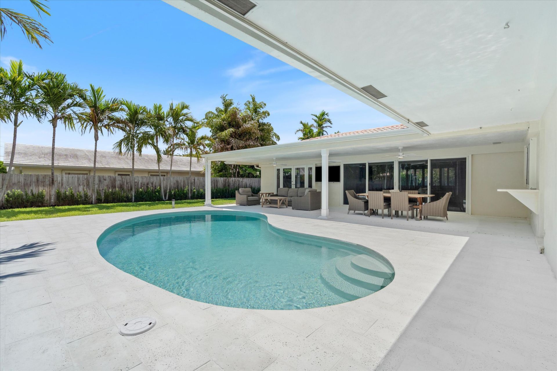 2889 NE 26th Street, Fort Lauderdale, FL 33305 Photo