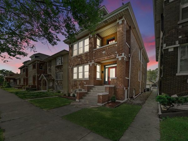 4730 S Komensky Avenue , Chicago, IL 60632