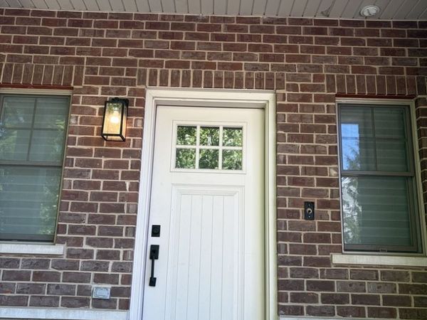 411 W Pierce Road , Itasca, IL 60143
