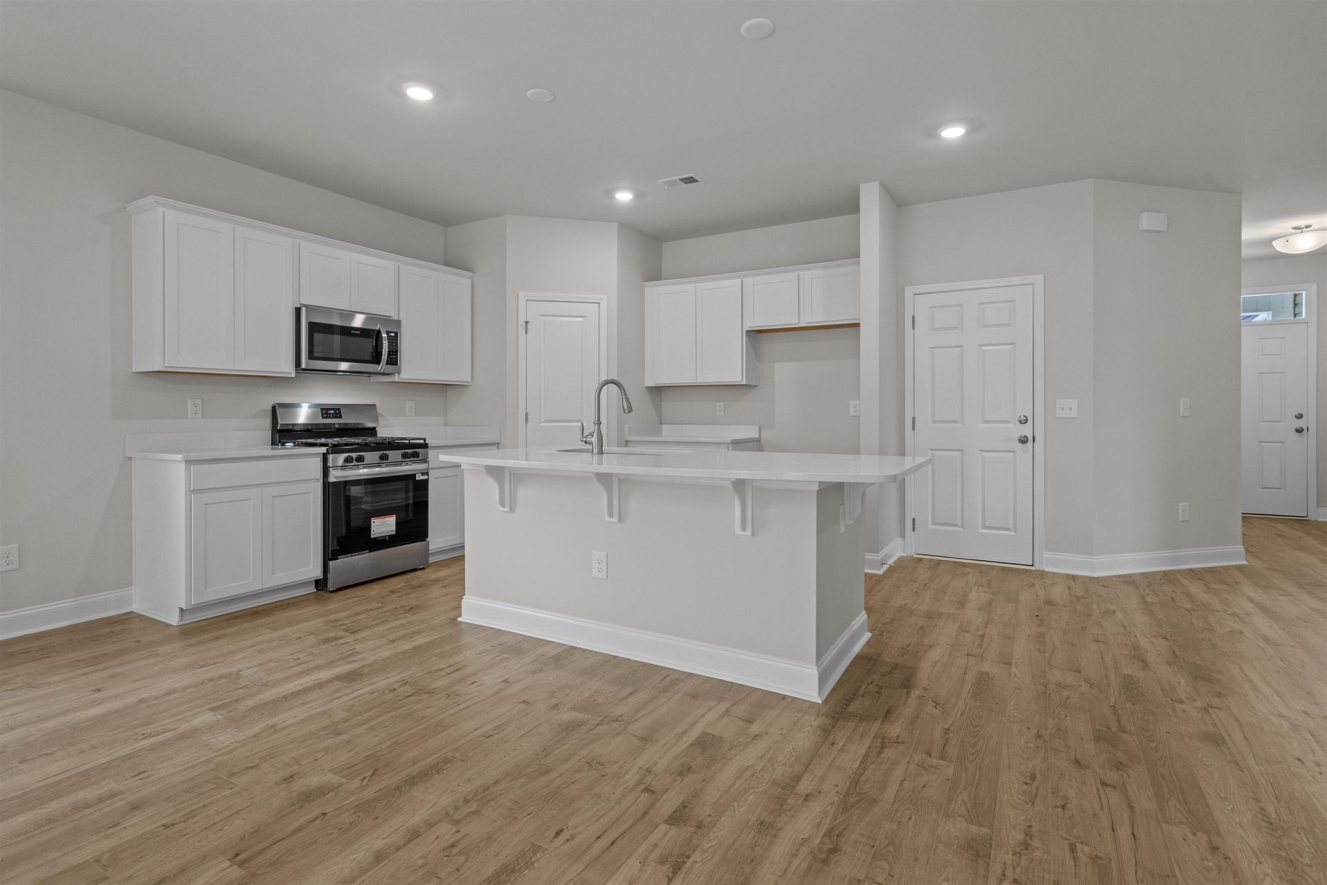 3005 Spain Ln. Photo 12