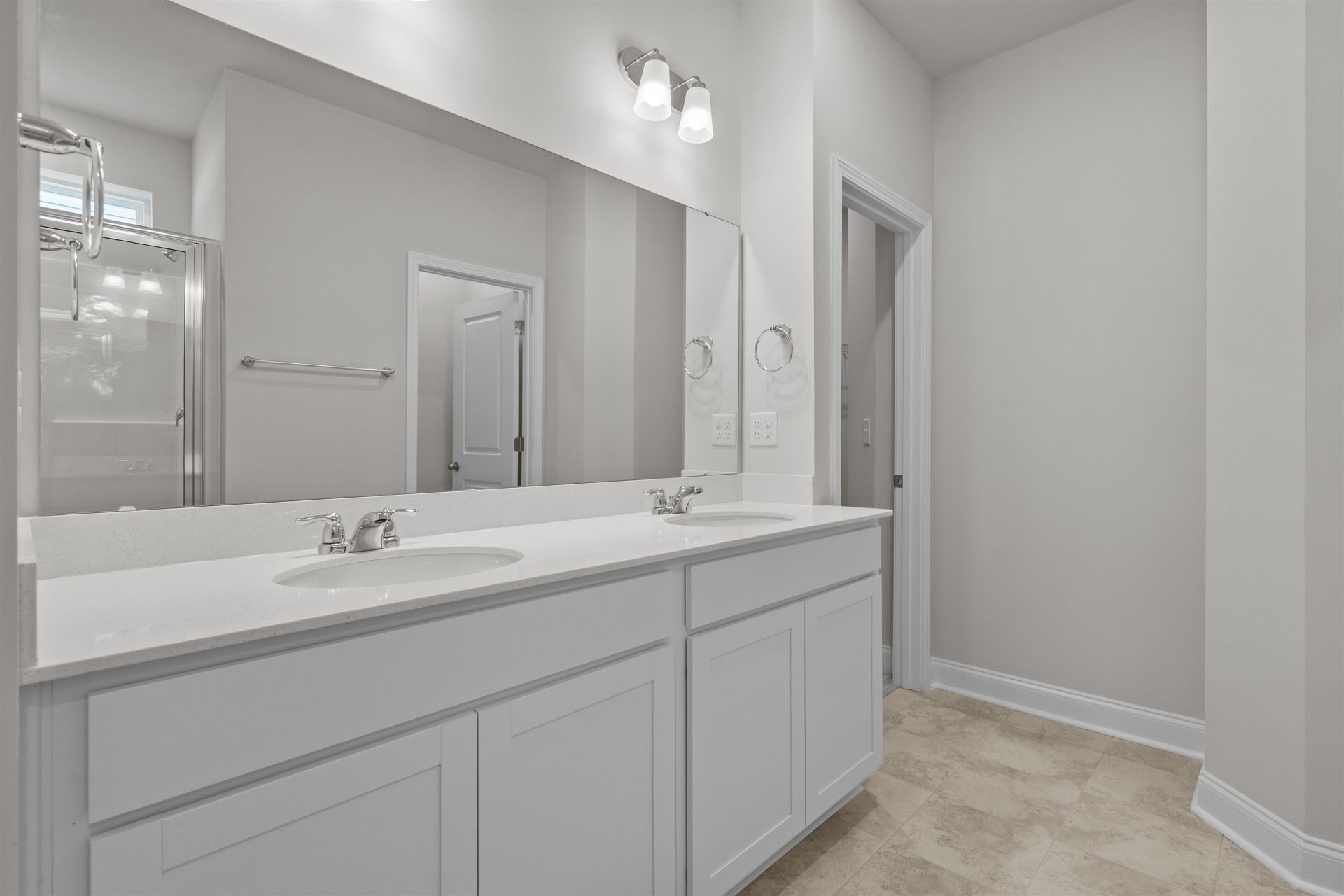 3005 Spain Ln. Photo 17