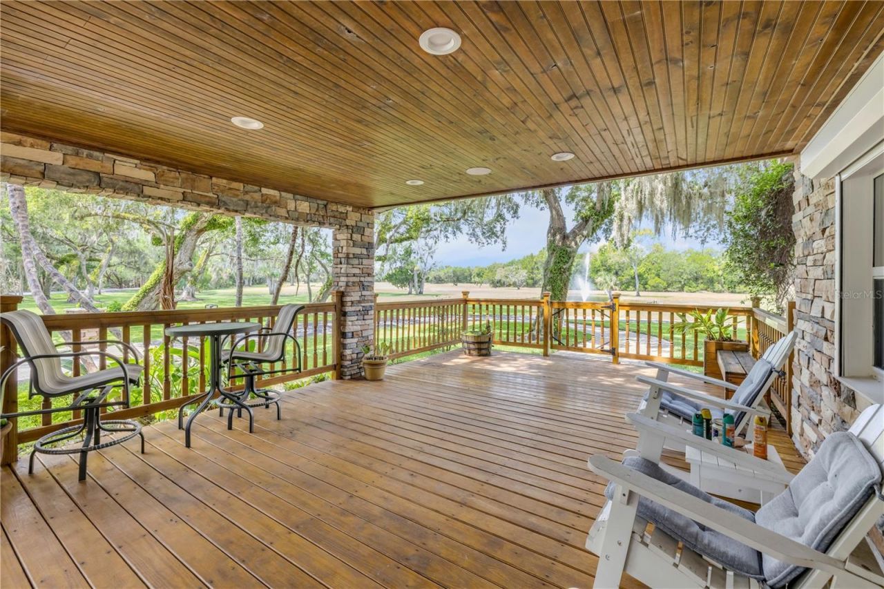 800 Hidden Oaks Lane, Oak Hill, FL 32759 Photo