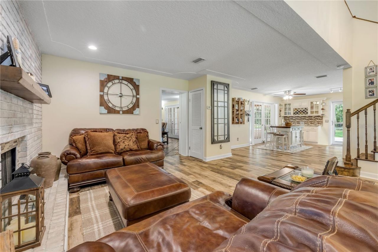 800 Hidden Oaks Lane, Oak Hill, FL 32759 Photo