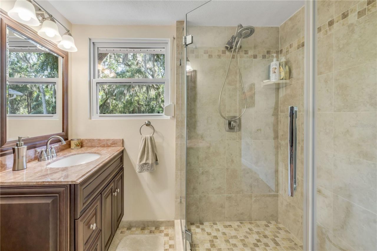 800 Hidden Oaks Lane, Oak Hill, FL 32759 Photo
