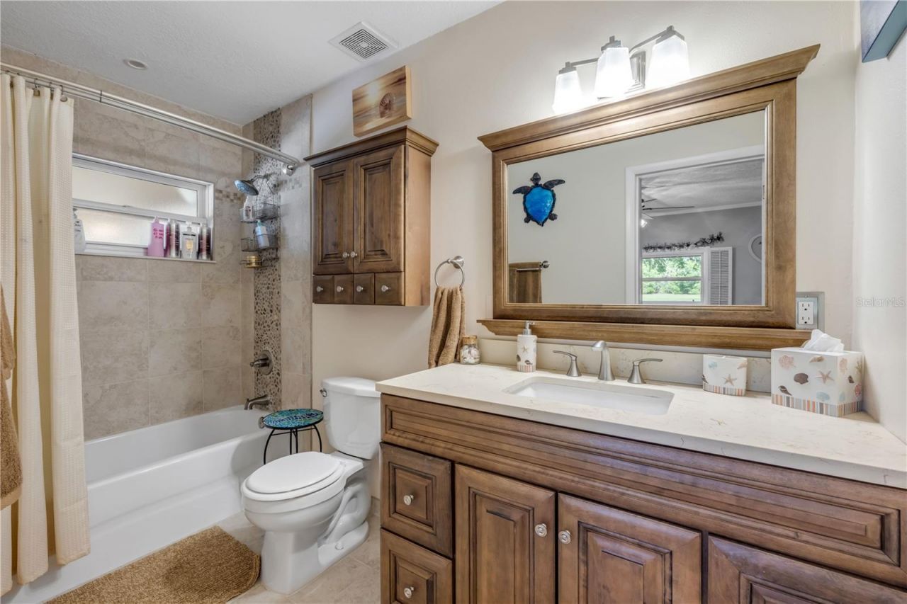 800 Hidden Oaks Lane, Oak Hill, FL 32759 Photo