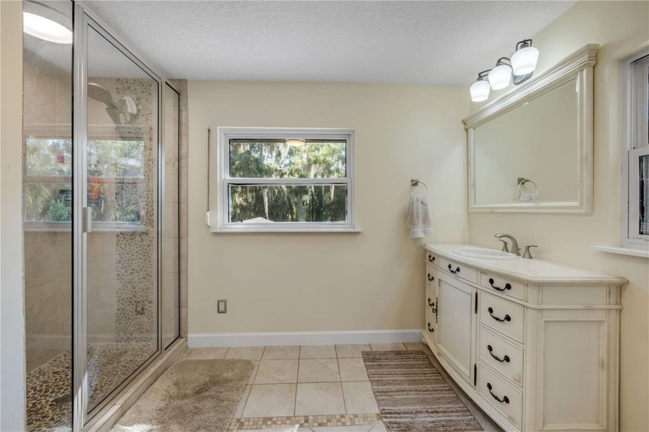 800 Hidden Oaks Lane, Oak Hill, FL 32759 Photo