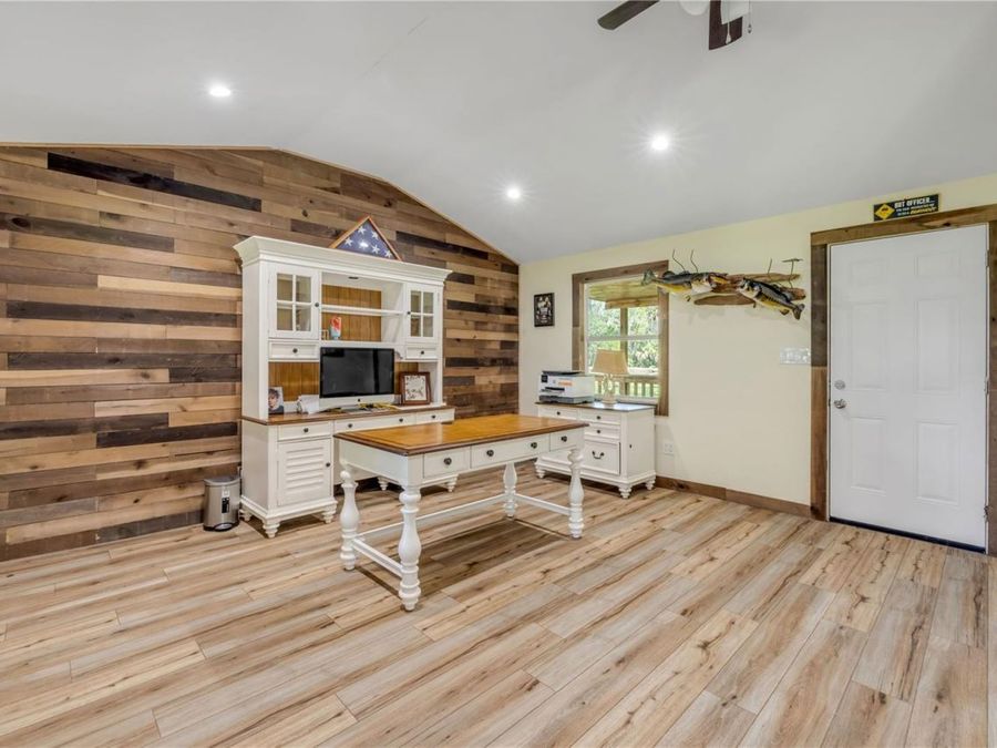 Property Image 85