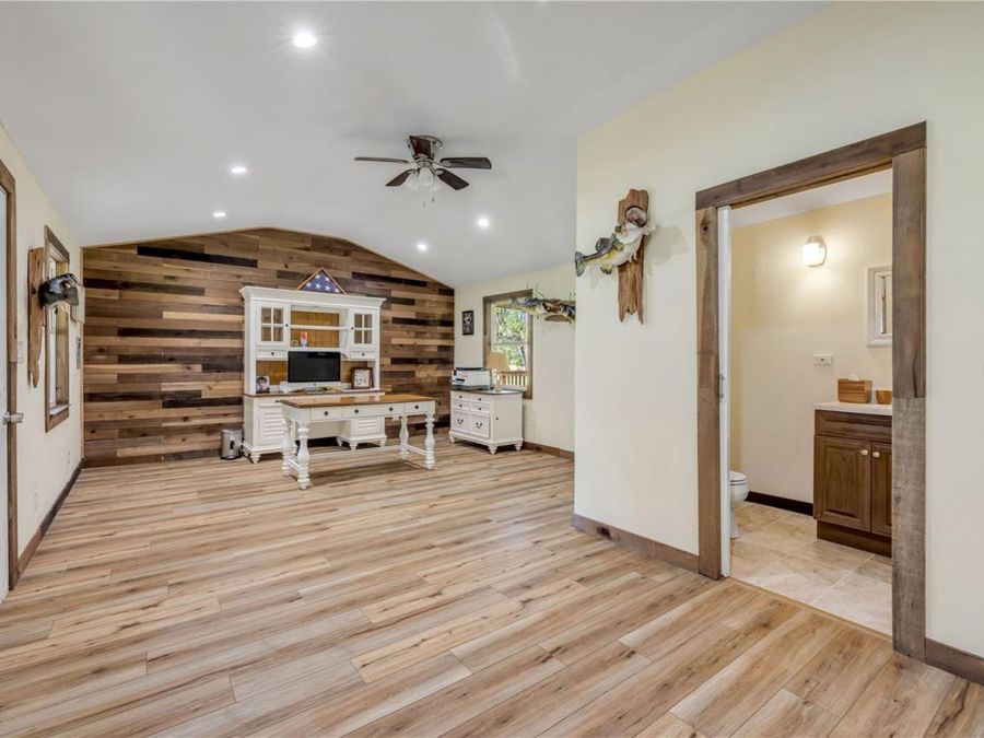 Property Image 90