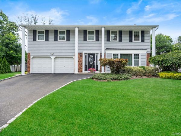16 Bruce Drive, South Setauket, NY 11720