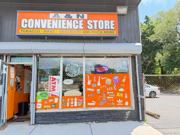 614 Sunrise Highway , West Babylon, NY 11704