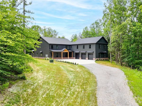 7771 Barnhill Rd , Primm Springs, TN 38476