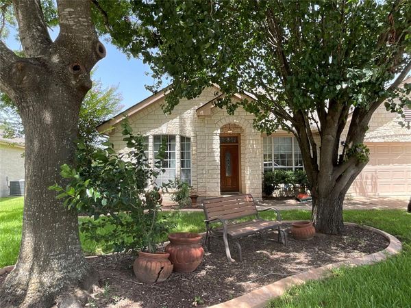 7008 Albacete LN, Round Rock, TX 78681