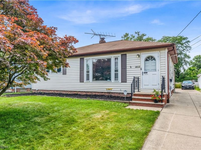 4612 W 156th Street, Cleveland, OH 44135 Photo 1