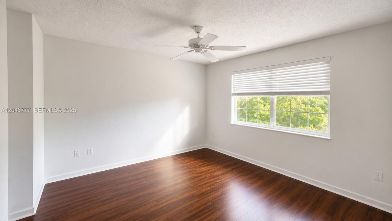 4163 N Haverhill Rd , Unit 1219, West Palm Beach, FL 33417 Photo