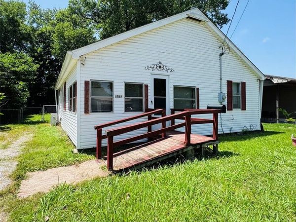 1511 Truman Street , Poplar Bluff, MO 63901