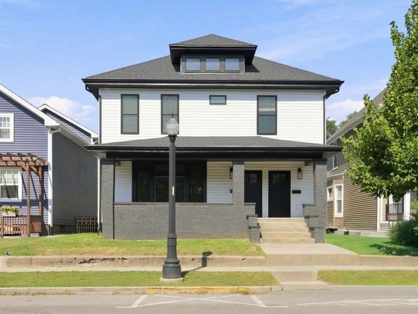 1220 Fairfield Avenue, Fort Wayne, IN 46802