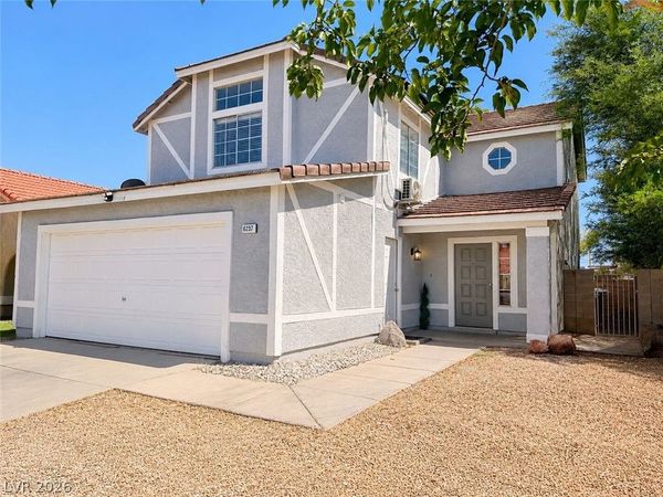 6237 Warm River Road , Las Vegas, NV 89108