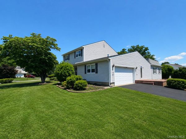 10 Tioken Road , Spring Valley, NY 10977