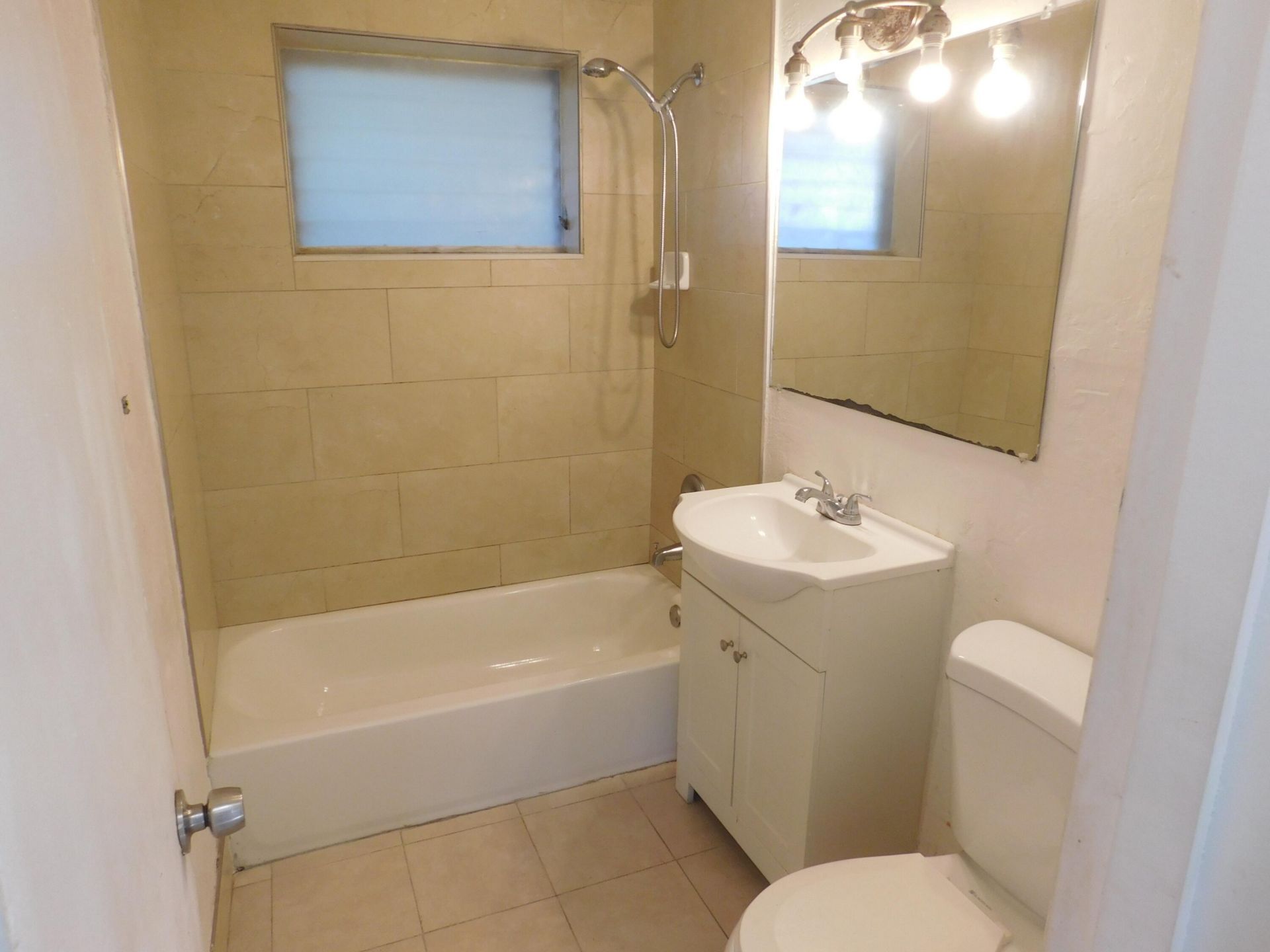 435 NW 30th Avenue, Fort Lauderdale, FL 33311 Photo