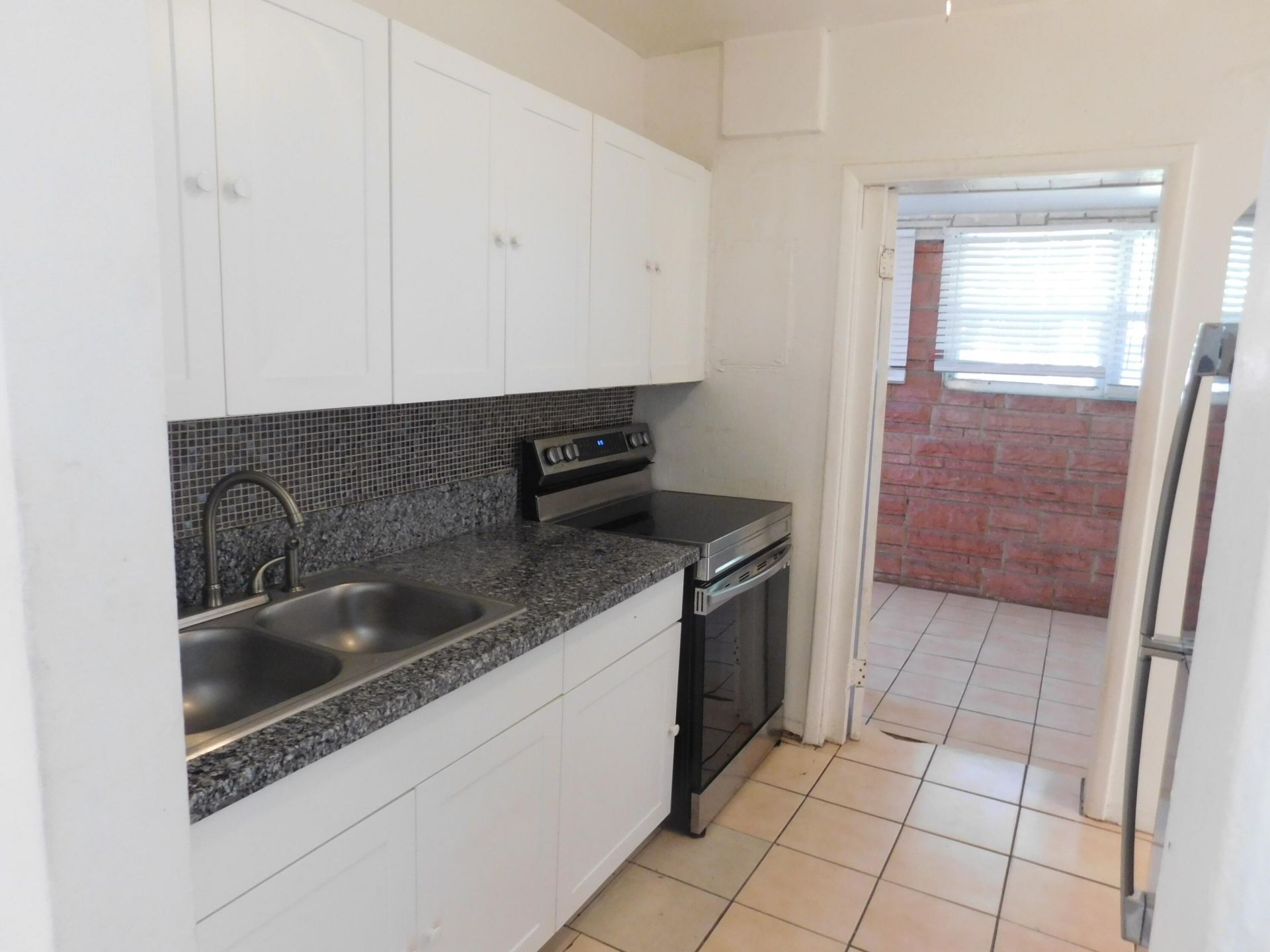435 NW 30th Avenue, Fort Lauderdale, FL 33311 Photo