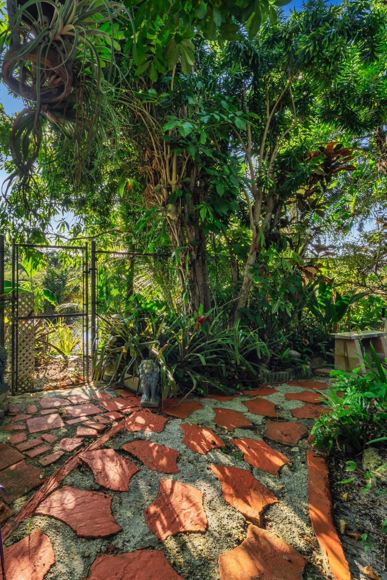 1900 SW 87th Avenue, North Lauderdale, FL 33068 Photo
