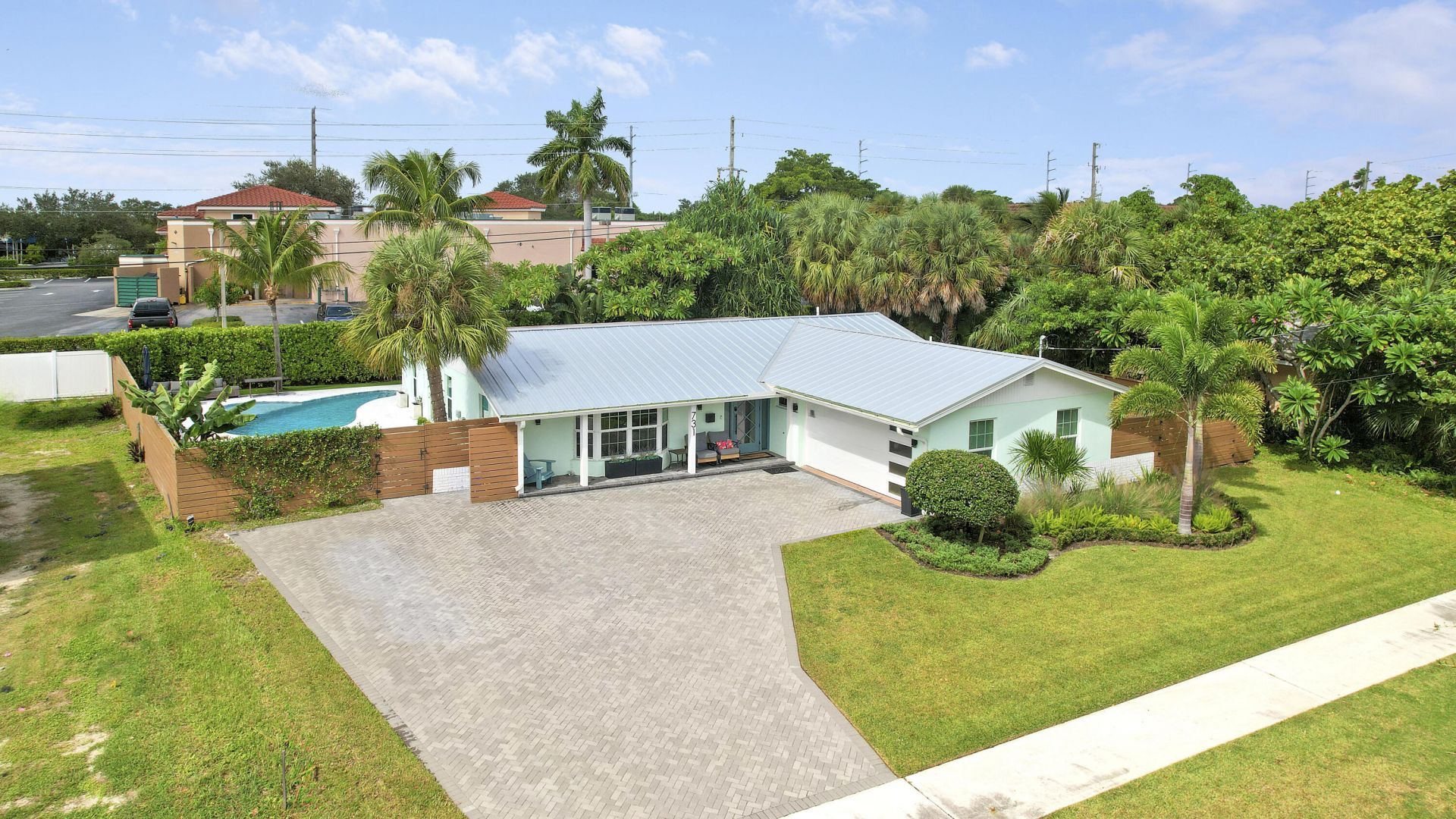 731 Cruiser Road S, North Palm Beach, FL 33408 Photo