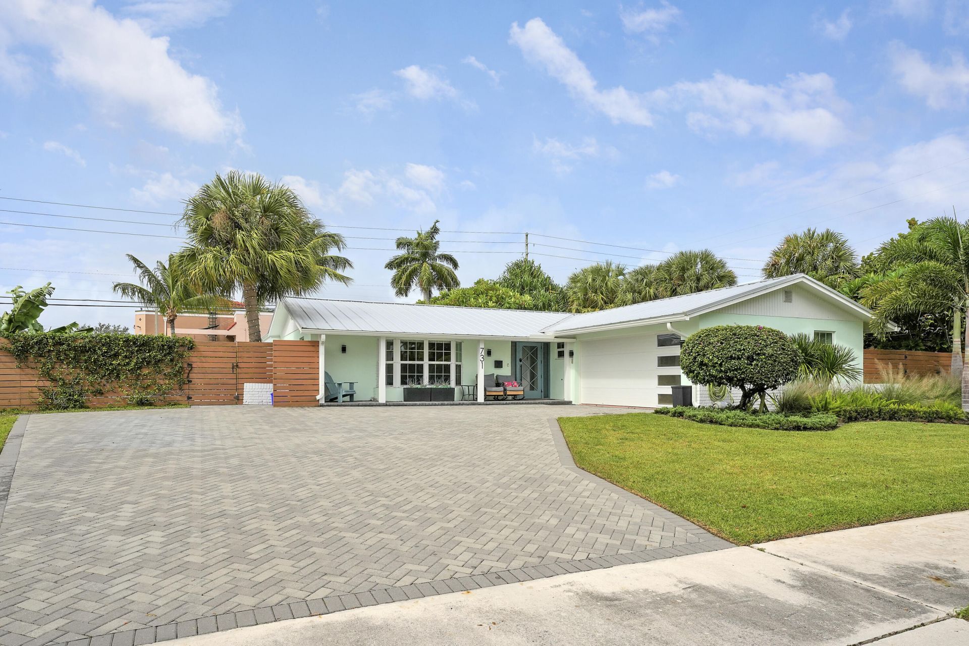 731 Cruiser Road S, North Palm Beach, FL 33408 Photo