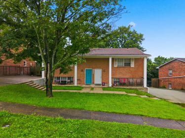 1362 Dix Drive, Lexington, KY 40517