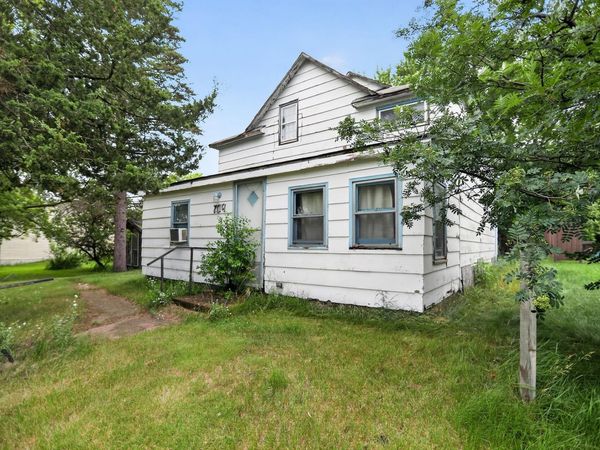 709 9th Street NE, Little Falls, MN 56345