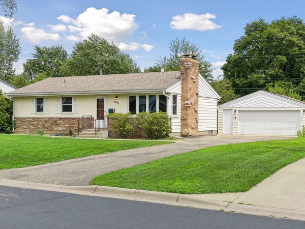 5821 5th Street NE, Fridley, MN 55432