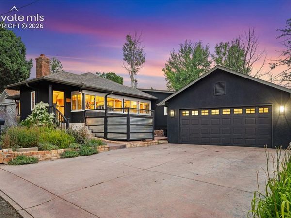 210 Mesa Avenue, Manitou Springs, CO 80829
