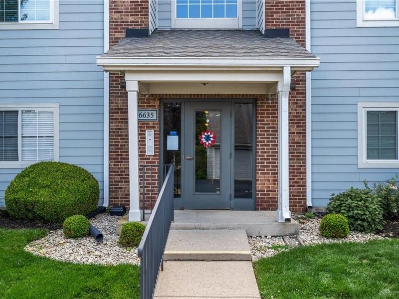 6635 Brigham Square, Unit #8, Centerville, OH 45459 Photo 1